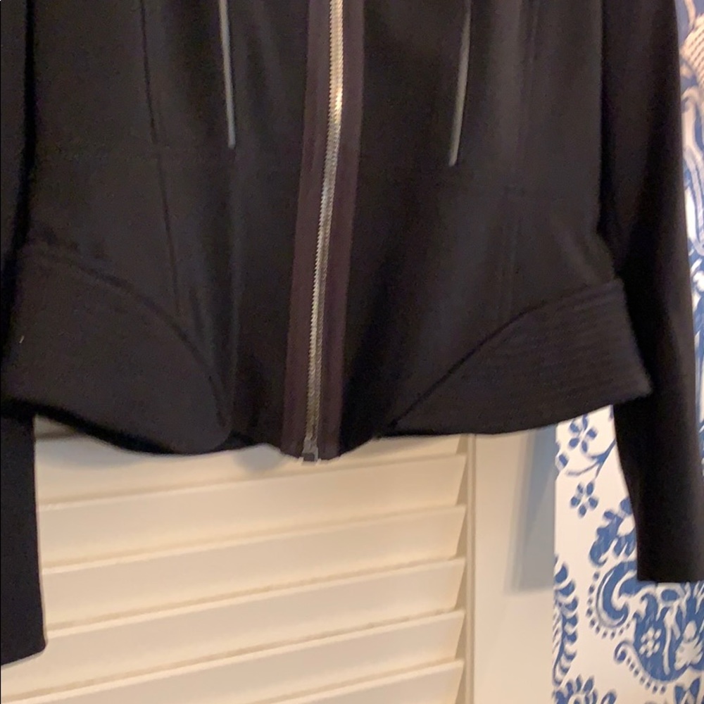Jacket - Picture 3 of 4